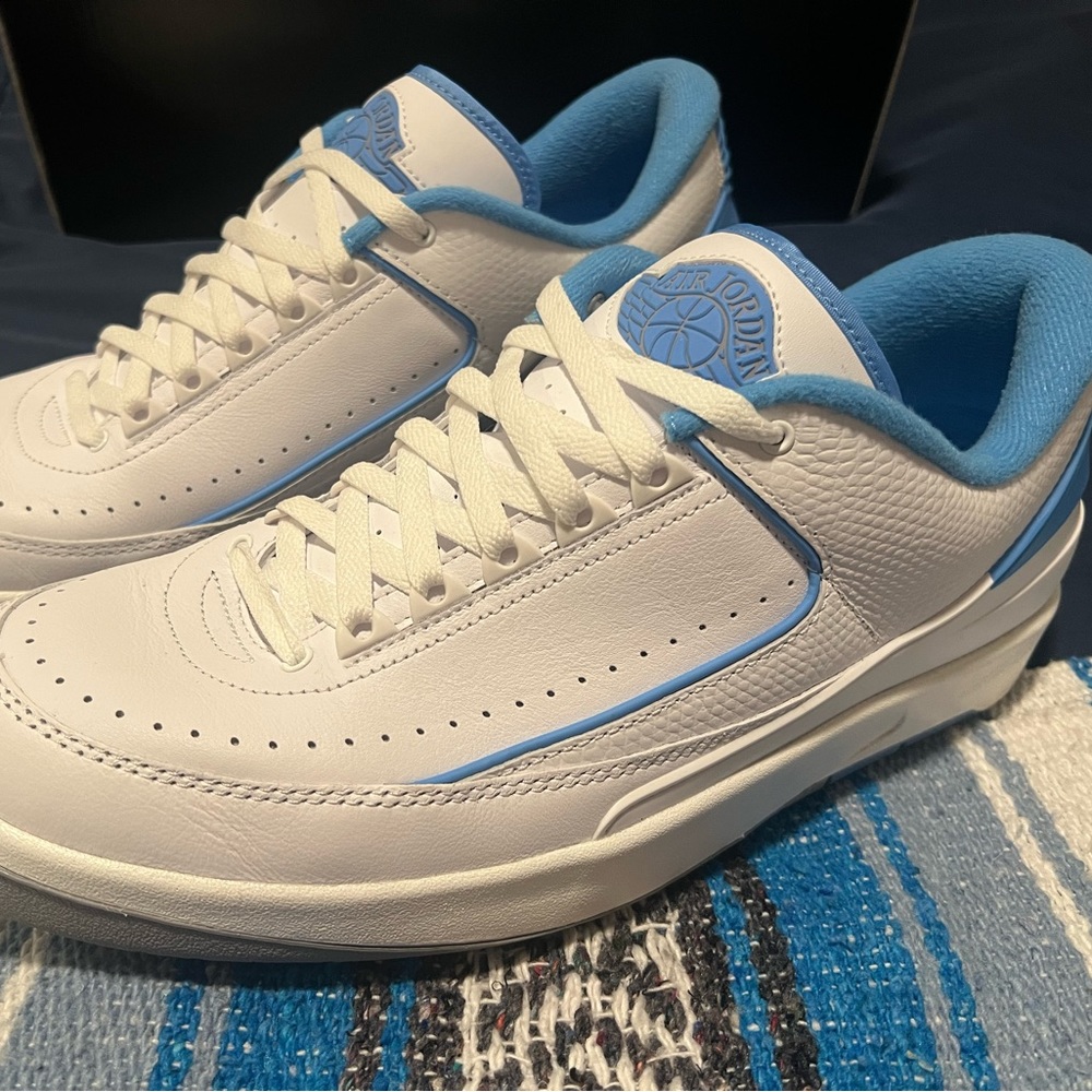 Air Jordan 2 Low UNC Size 13 University Blue OG Retro Carolina
